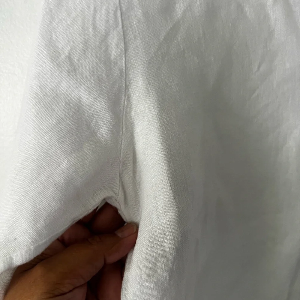 White Linen 3/4 Sleeve Boxy Blouse with Mandarin Collar - Picture 8 of 12